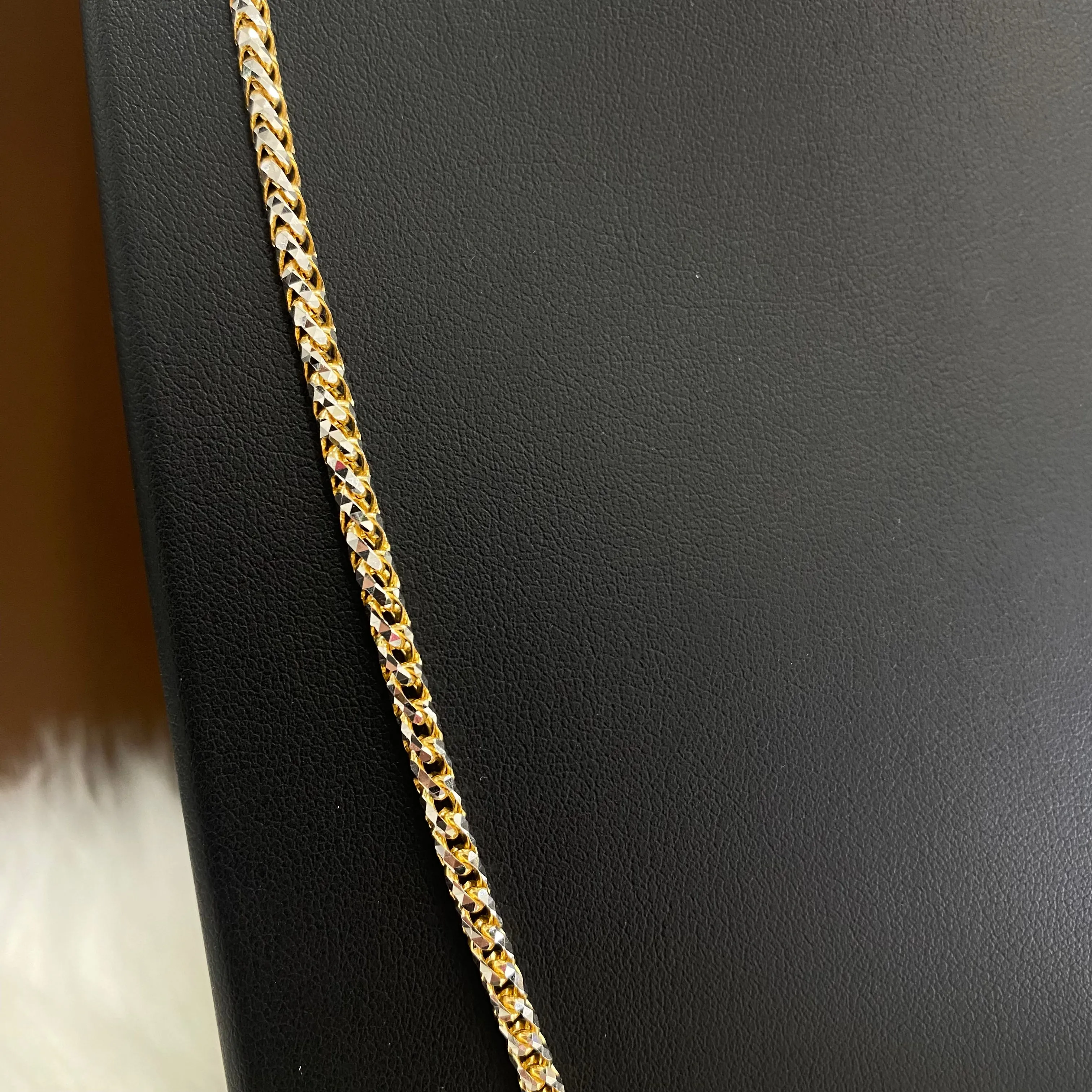 10K Yellow Gold Snake Link  Diamond Cut Chain / 26gr / 3.1mm / 22in