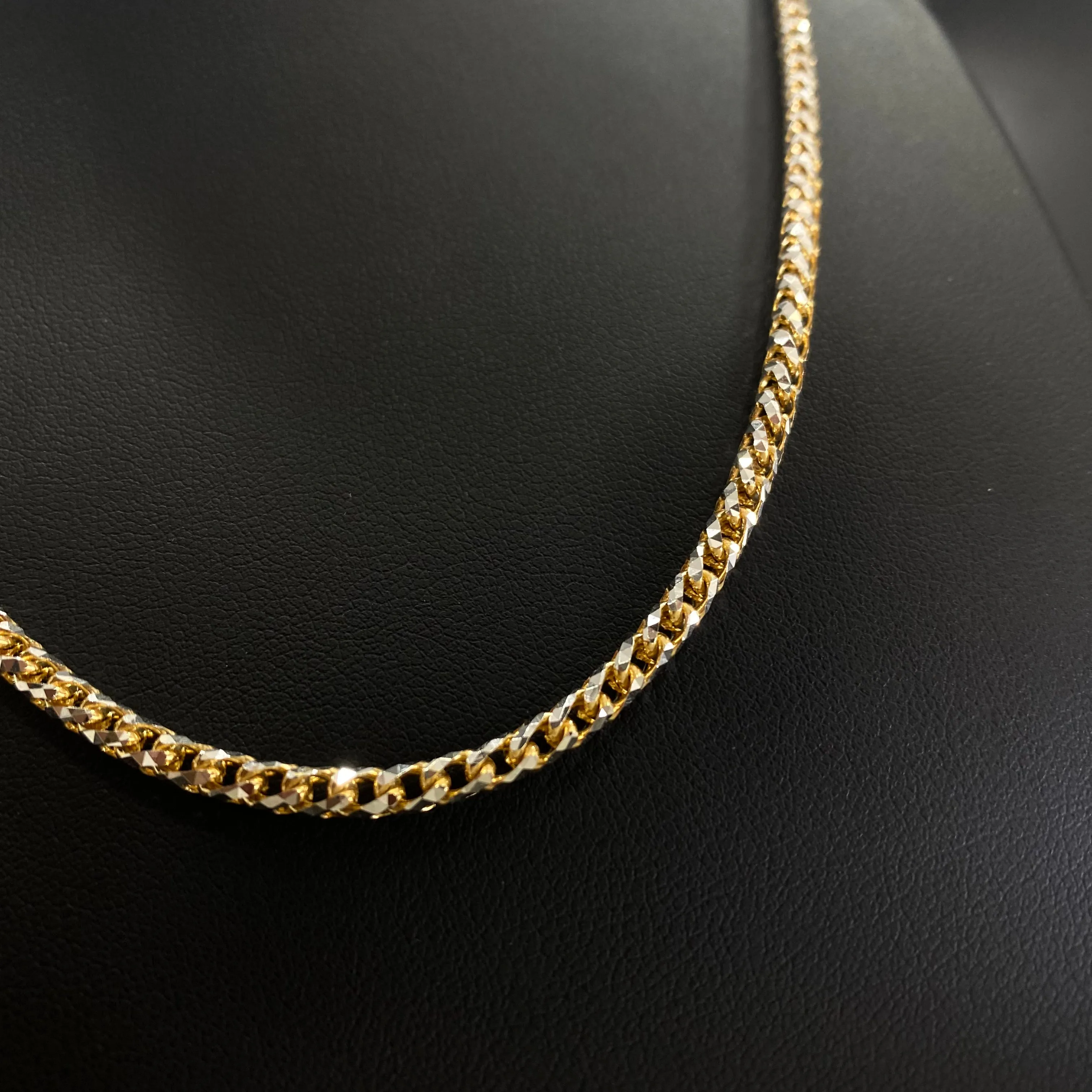 10K Yellow Gold Snake Link  Diamond Cut Chain / 26gr / 3.1mm / 22in