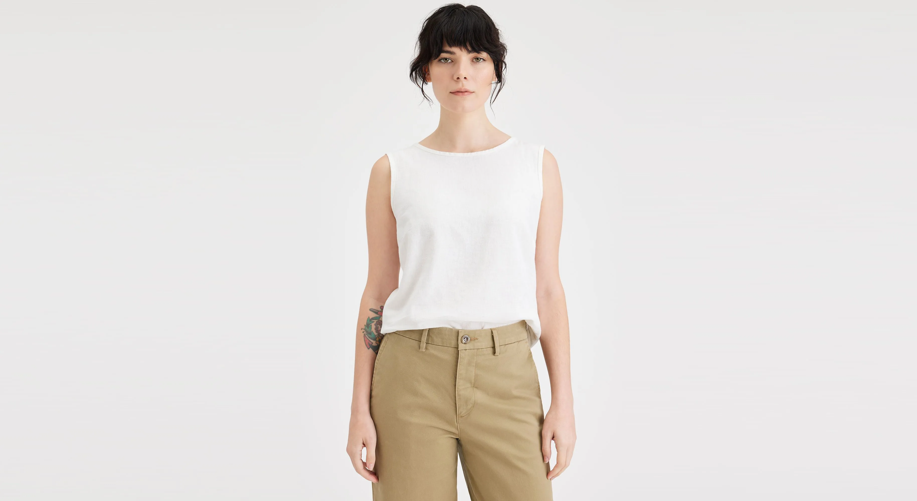 Button Back Tank, Slim Fit