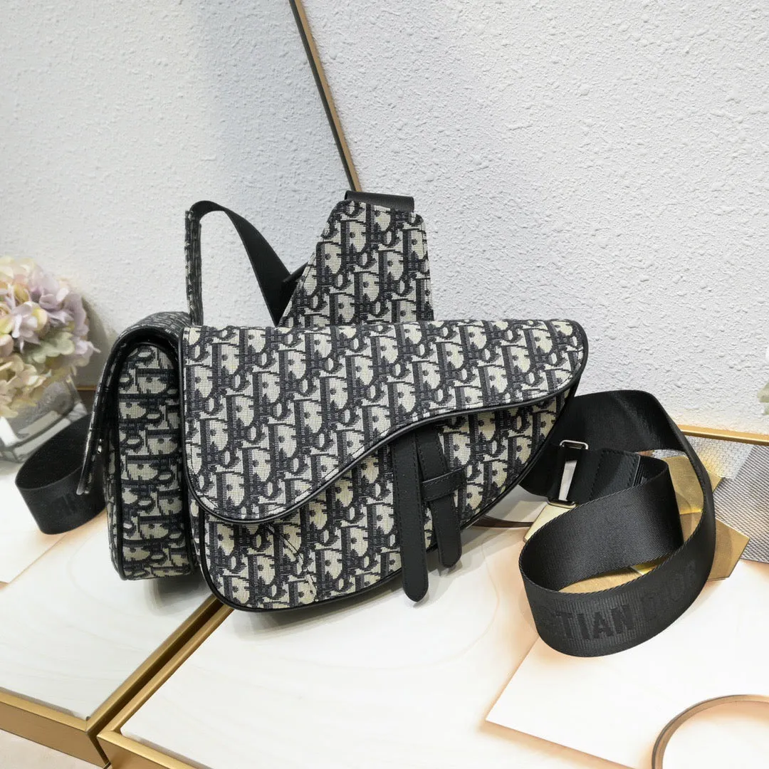 DR317 Saddle Bag / 7.8x11x2inch