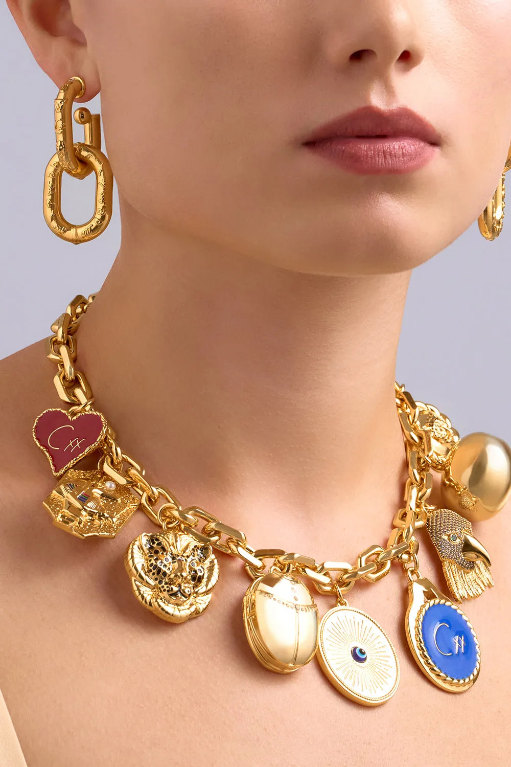 GLOBAL NOMAD CHARM NECKLACE GOLD
