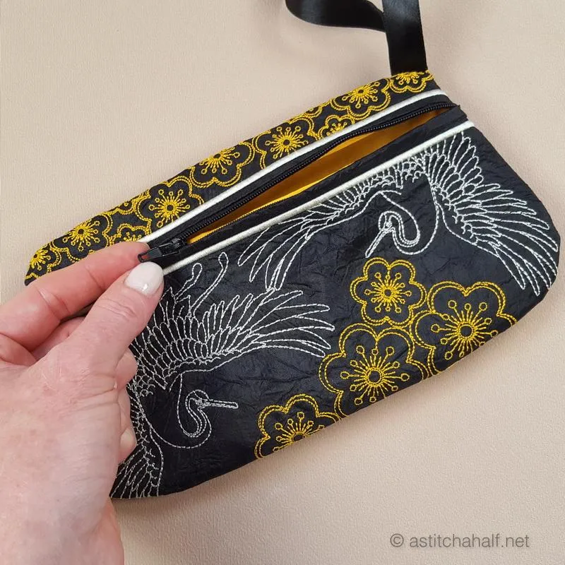Japanese Crane ITH Wrist Purse