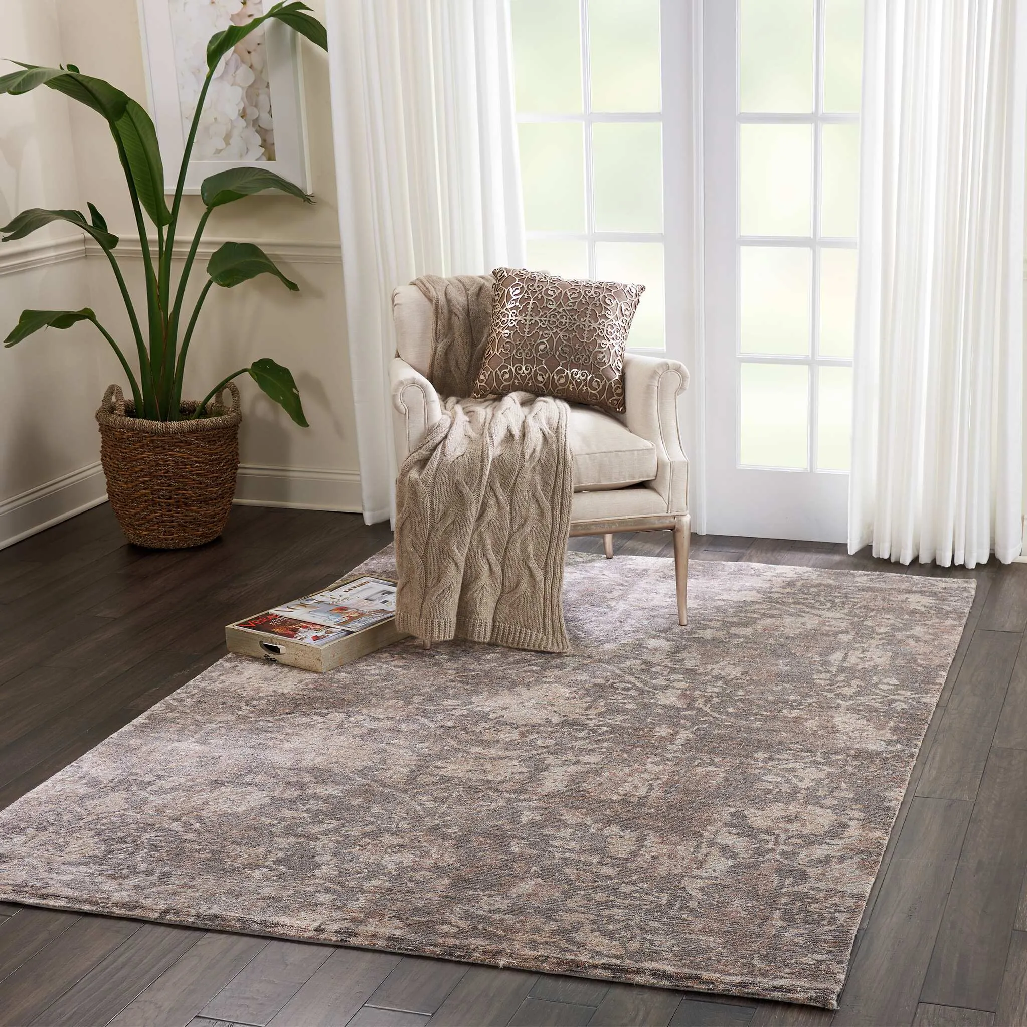 Lucent LCN02 Vintage Inspired Rug