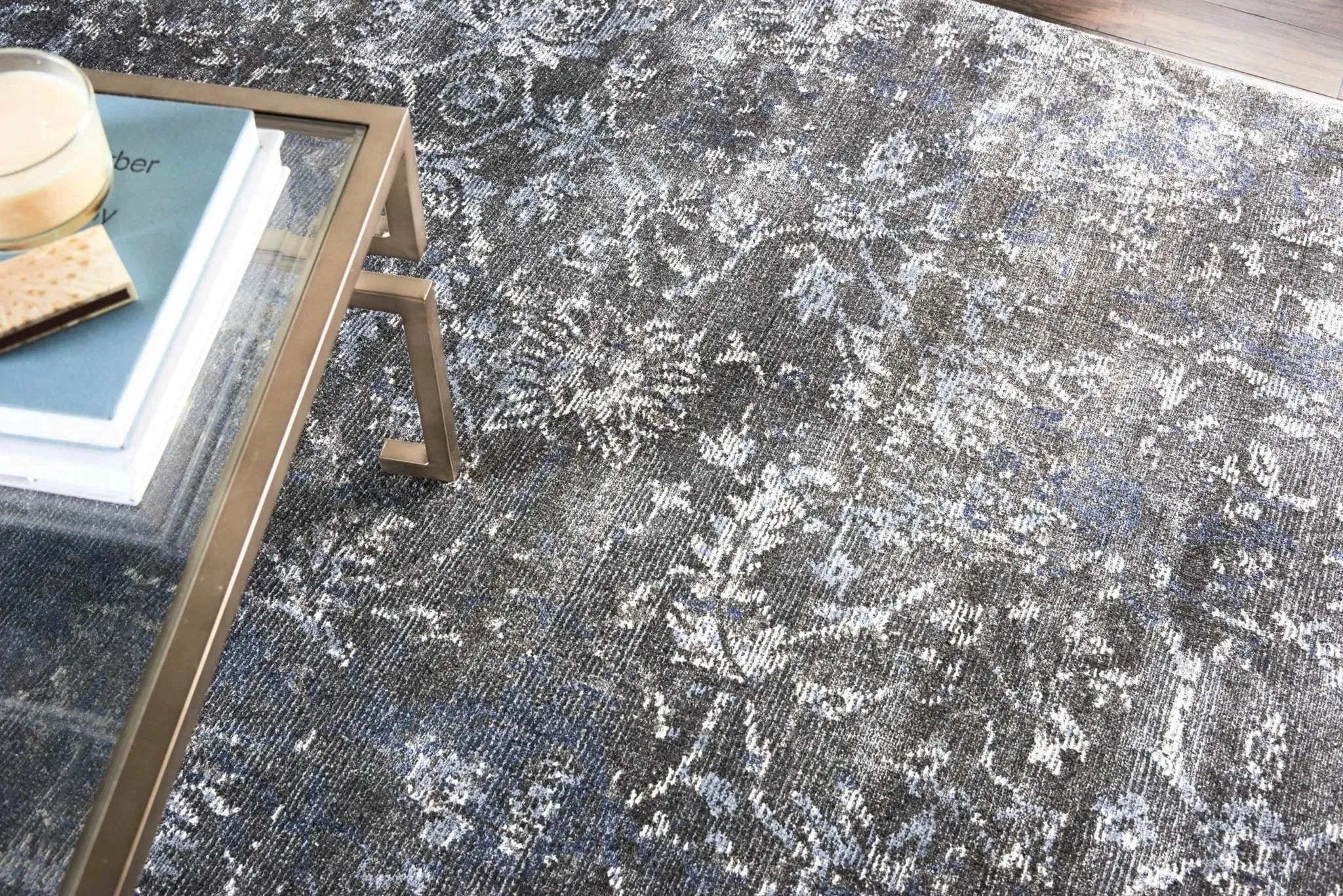 Lucent LCN04 Coal Rug