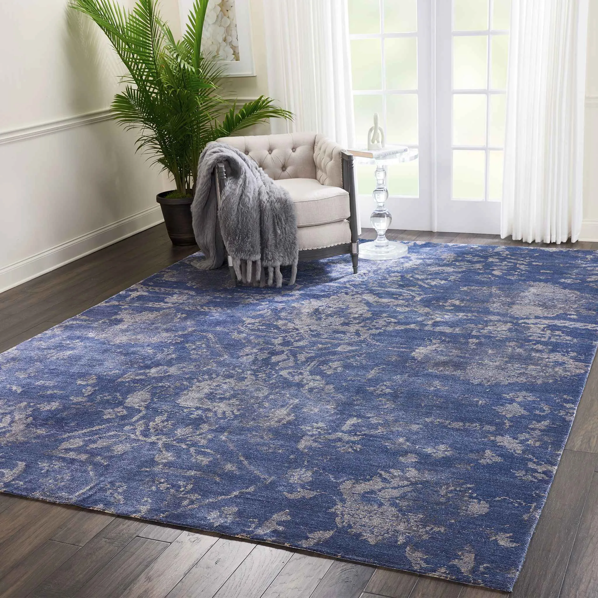 Lucent LCN06 Vintage Inspired Rug