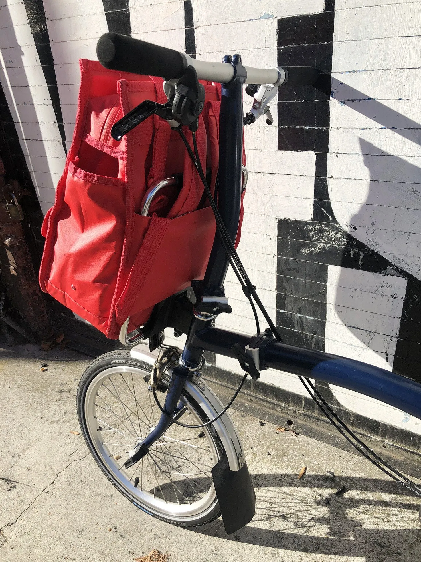 Monochrome Market Shopper Pannier Red
