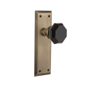 New York Long Plate with Black Waldorf Knob in Antique Brass
