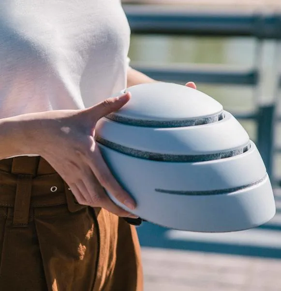 Pearl Black Loop Helmet
