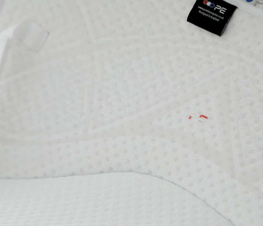 Premier Equine Close Contact Airtechnology Anti Slip Dressage Square saddle pad