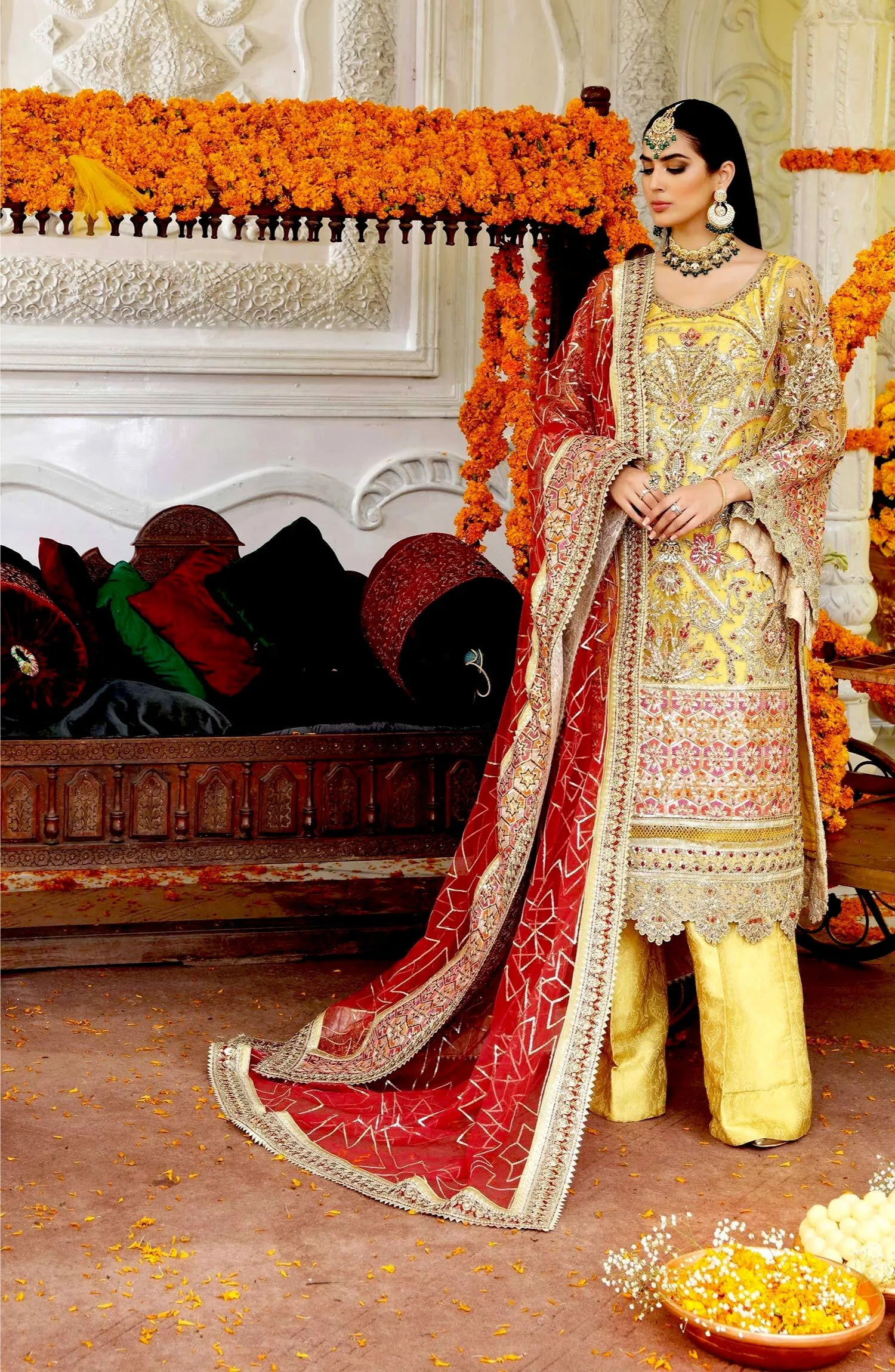 Shamrock Resplendent Luxury Collection by Maryum N Maria – SFD0054  MANYA