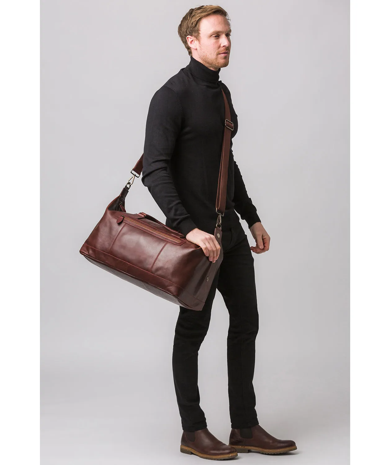 'Shuttle' Dark Chestnut Leather Holdall