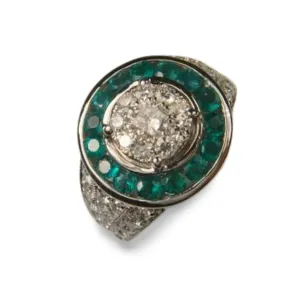 Stunning 18K White Gold Diamond Emerald Art Deco Ring Band