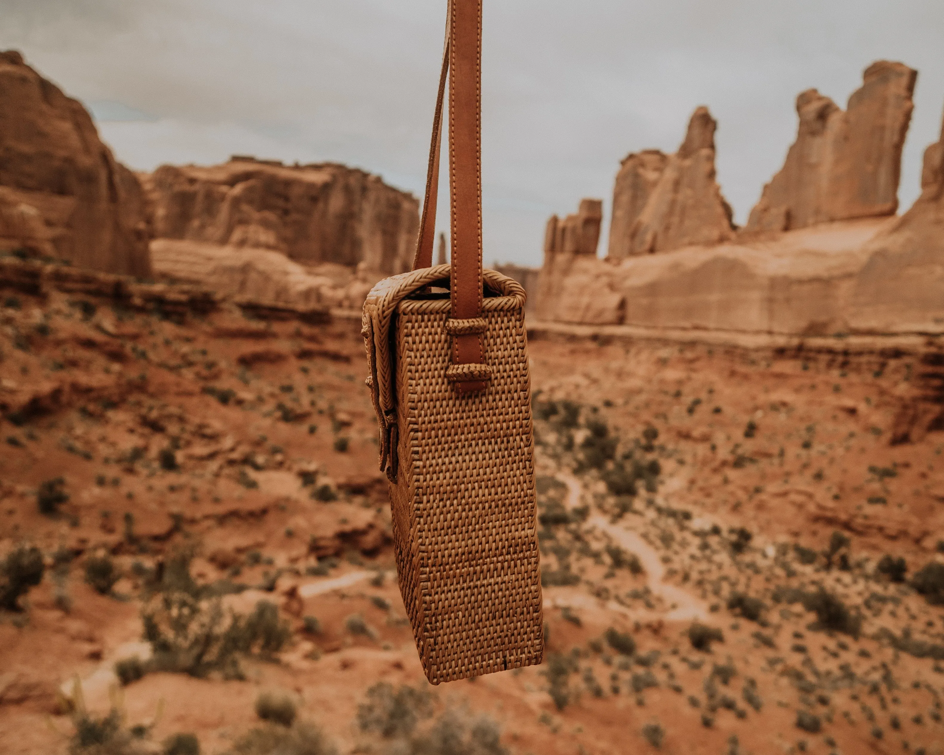 Vegan Uluwatu Unisex Rattan Bag